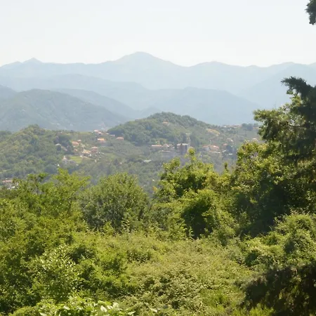 Apartman La Casa Del Cedro Tra Mare E Monti